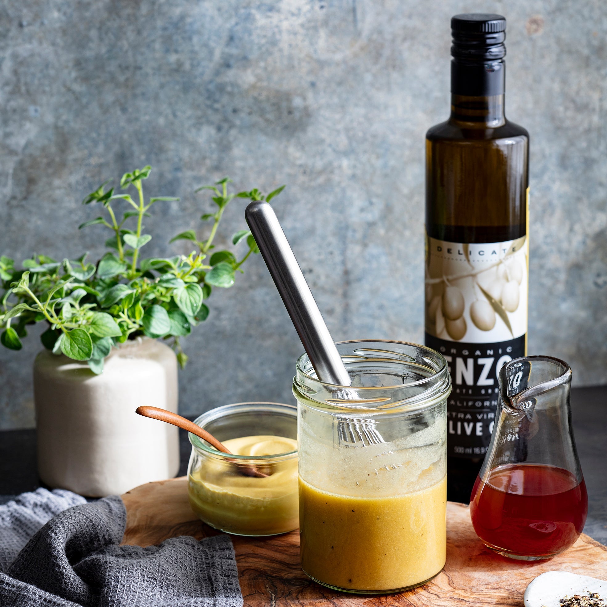 Organic Extra Virgin Olive Oil - Delicate